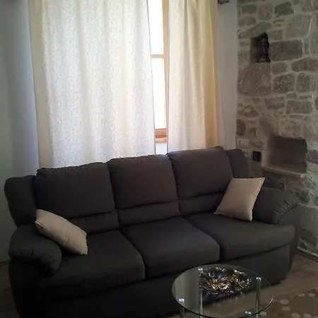 Apartment Old Town Mila